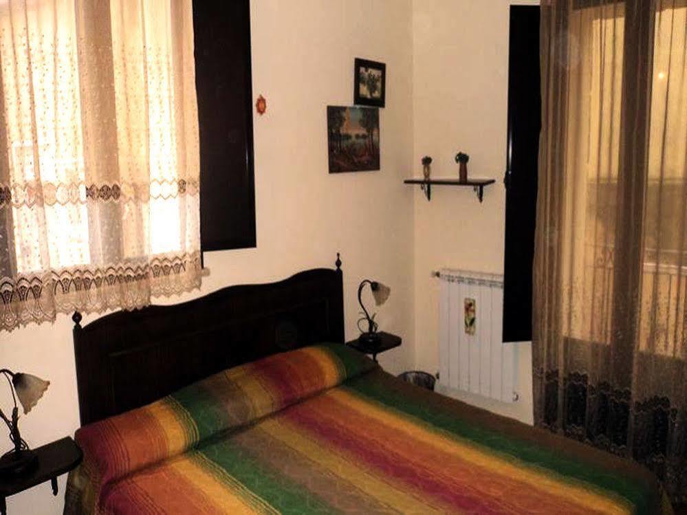 Bed and Breakfast Domus Antiqua Agrigent Exterior foto